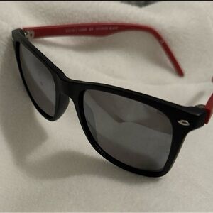 OP Polarized Sunglasses Black/Red Mirrored